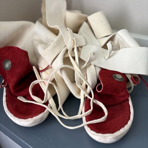 Authentic Women's Native American Style Legging Wrap Moccasins W/ Thick sole - Picture 3 of 7